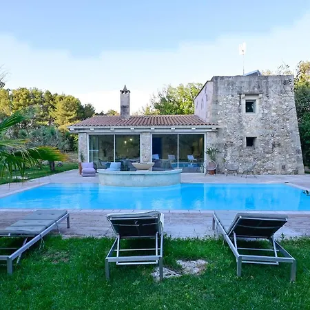 Вилла Tenuta I Rosoni Cursi