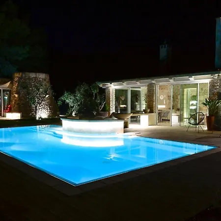 Вилла Tenuta I Rosoni Cursi
