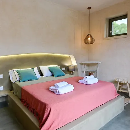Tenuta I Rosoni Villa *